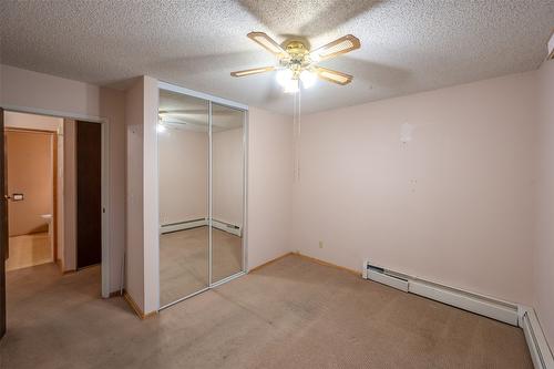 56-310 Yorkton Avenue, Penticton, BC - Indoor Photo Showing Other Room