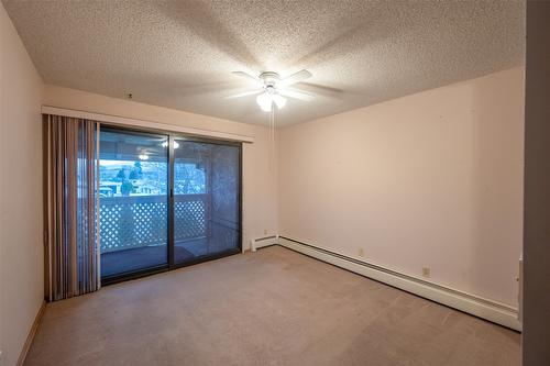 56-310 Yorkton Avenue, Penticton, BC - Indoor Photo Showing Other Room