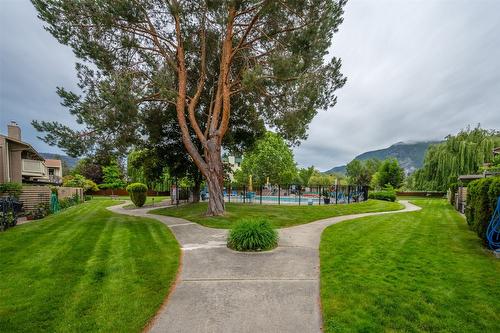 56-310 Yorkton Avenue, Penticton, BC - Outdoor