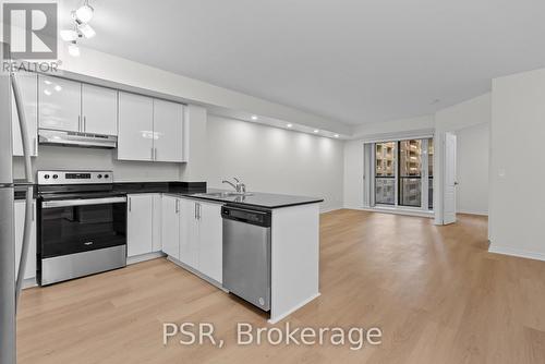 1322 - 50 John Street, Toronto, ON - Indoor Photo Showing Kitchen