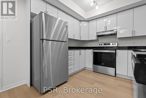 1322 - 50 John Street, Toronto, ON - Indoor Photo Showing Kitchen