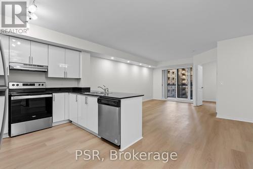 1322 - 50 John Street, Toronto, ON - Indoor Photo Showing Kitchen