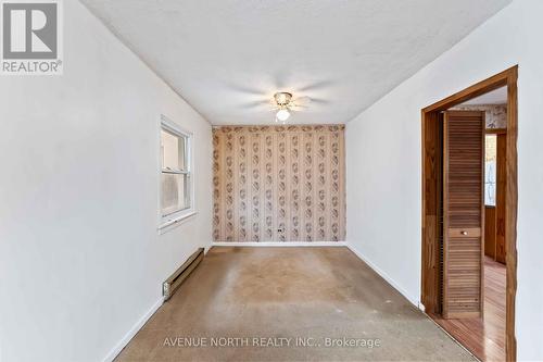 177 Compton Avenue, Ottawa, ON - Indoor Photo Showing Other Room