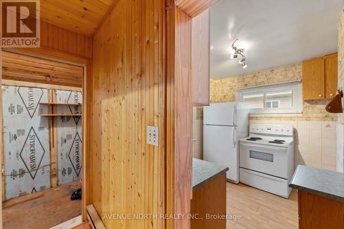 177 Compton Avenue, Ottawa, ON - Indoor Photo Showing Kitchen