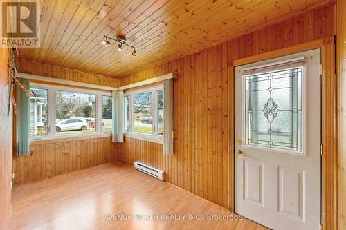 177 Compton Avenue, Ottawa, ON - Indoor Photo Showing Other Room