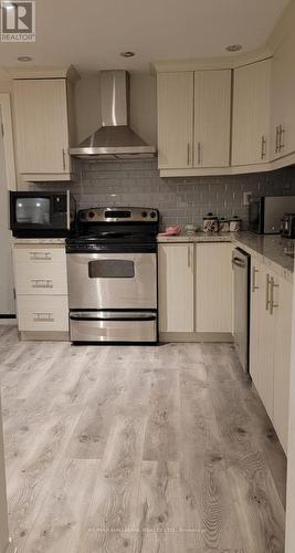 807 Eastdale Drive, Wasaga Beach, ON - Indoor Photo Showing Kitchen