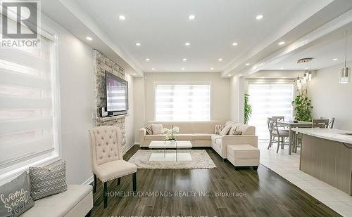 Upper - 151 Robert Parkinson Drive, Brampton, ON - Indoor Photo Showing Living Room