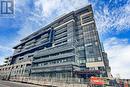 818 - 395 Dundas Street W, Oakville, ON  - Outdoor 