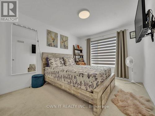 13 Shedrow Place, Kitchener, ON - Indoor Photo Showing Bedroom