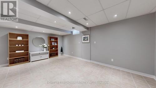 31 Corkwood Drive, Vaughan, ON - Indoor Photo Showing Other Room