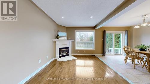 31 Corkwood Drive, Vaughan, ON - Indoor With Fireplace