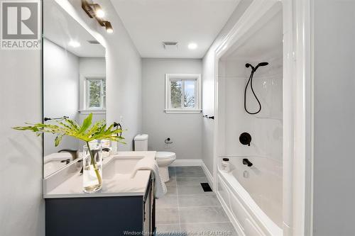 169 Ryan Street, Amherstburg, ON - Indoor Photo Showing Bathroom