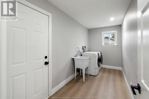 169 Ryan Street, Amherstburg, ON - Indoor Photo Showing Laundry Room