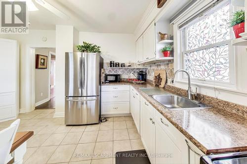 4 Martin Street, Thorold, ON - Indoor Photo Showing Kitchen