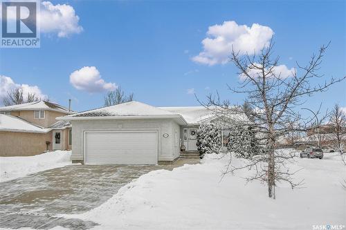 407 Beerling Crescent, Saskatoon, SK - Outdoor