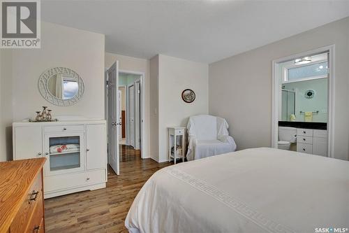 407 Beerling Crescent, Saskatoon, SK - Indoor Photo Showing Bedroom