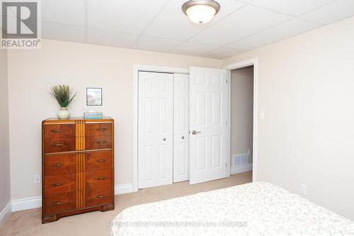 23 Denfield Road, Kawartha Lakes (Lindsay), ON - Indoor Photo Showing Bedroom