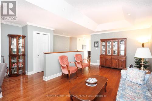 23 Denfield Road, Kawartha Lakes (Lindsay), ON - Indoor Photo Showing Living Room