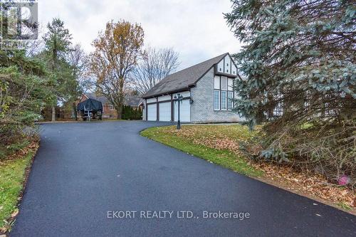 24 Kaiser Court, Belleville, ON - Outdoor