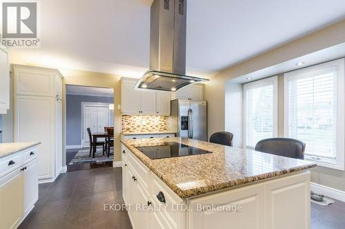 24 Kaiser Court, Belleville, ON - Indoor Photo Showing Kitchen With Upgraded Kitchen