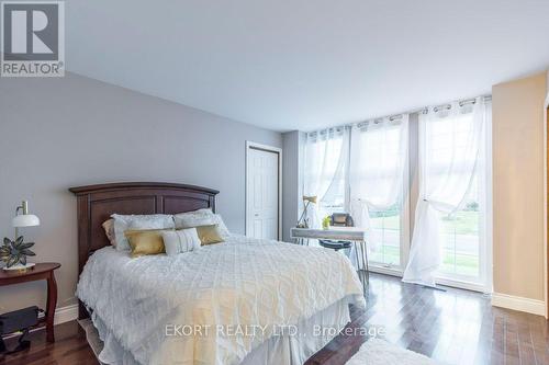 24 Kaiser Court, Belleville, ON - Indoor Photo Showing Bedroom