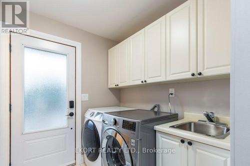 24 Kaiser Court, Belleville, ON - Indoor Photo Showing Laundry Room