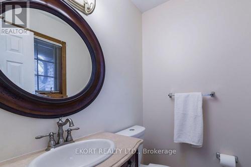 24 Kaiser Court, Belleville, ON - Indoor Photo Showing Bathroom