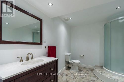 24 Kaiser Court, Belleville, ON - Indoor Photo Showing Bathroom