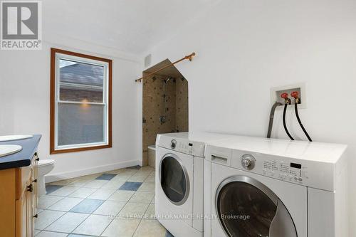 164 Sunnyside Avenue, Ottawa, ON - Indoor Photo Showing Laundry Room