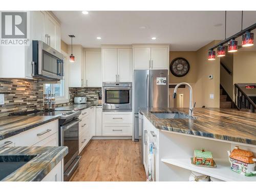 2308 Thacker Drive, West Kelowna, BC - Indoor Photo Showing Kitchen With Upgraded Kitchen