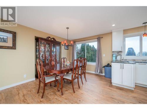 2308 Thacker Drive, West Kelowna, BC - Indoor Photo Showing Dining Room