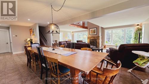 103 Lady Slipper Way, Ottawa, ON - Indoor Photo Showing Dining Room