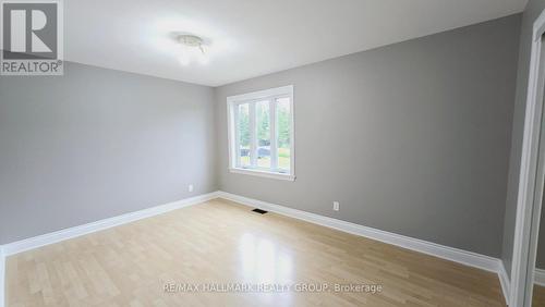 103 Lady Slipper Way, Ottawa, ON - Indoor Photo Showing Other Room