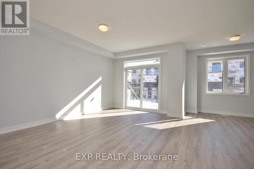 231 Anyolite, Ottawa, ON - Indoor Photo Showing Other Room