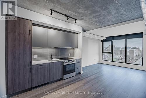 611 - 10 James Street, Ottawa, ON - Indoor Photo Showing Kitchen