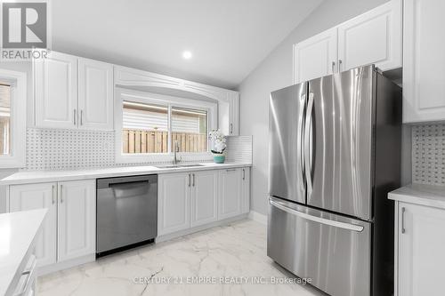 32 Brookridge Drive, Toronto, ON - Indoor Photo Showing Kitchen