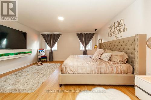 58 Coranto Way, Vaughan, ON - Indoor Photo Showing Bedroom