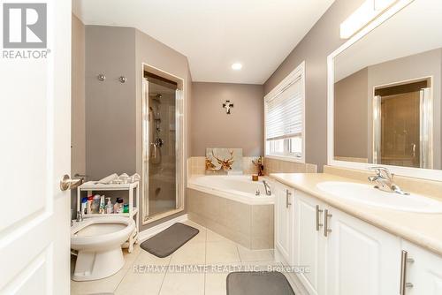 58 Coranto Way, Vaughan, ON - Indoor Photo Showing Bathroom