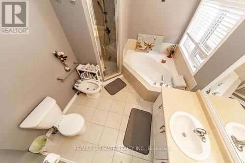 58 Coranto Way, Vaughan, ON - Indoor Photo Showing Bathroom