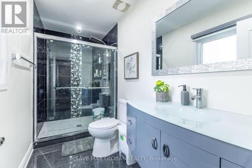 67 Massey Street, Brampton, ON - Indoor Photo Showing Bathroom