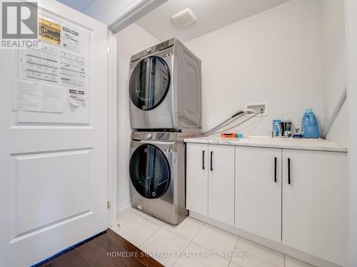 27 Gemma Place, Brampton, ON - Indoor Photo Showing Laundry Room