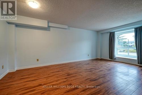 4 - 394 Springbank Avenue, Woodstock, ON - Indoor Photo Showing Other Room