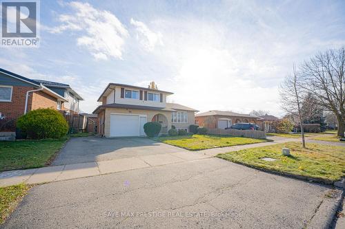 84 Wimbleton Crescent, Kitchener, ON - Outdoor With Facade