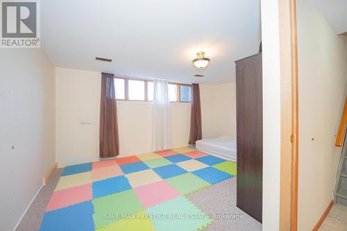 84 Wimbleton Crescent, Kitchener, ON - Indoor Photo Showing Other Room