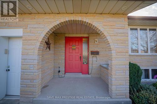 84 Wimbleton Crescent, Kitchener, ON - Outdoor With Exterior