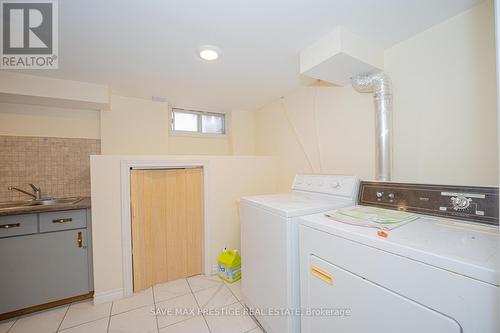 84 Wimbleton Crescent, Kitchener, ON - Indoor Photo Showing Laundry Room