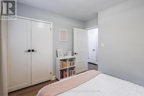 17 Moultrey Crescent, Halton Hills, ON - Indoor Photo Showing Bedroom