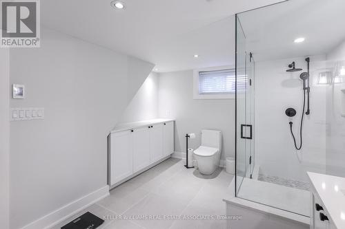 17 Moultrey Crescent, Halton Hills, ON - Indoor Photo Showing Bathroom