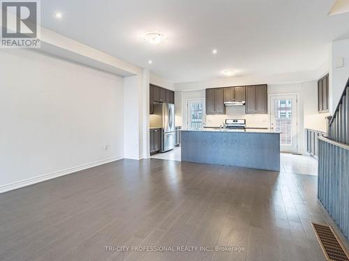 72 Fruitvale Circle, Brampton, ON - Indoor Photo Showing Kitchen