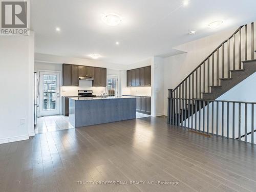 72 Fruitvale Circle, Brampton, ON - Indoor Photo Showing Kitchen